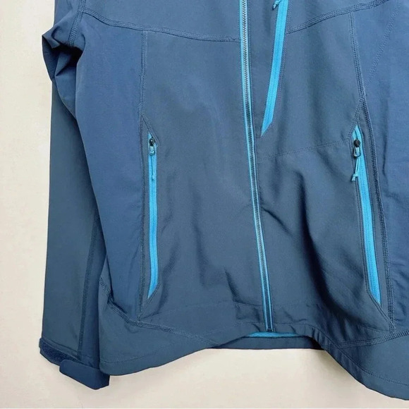 Eddie Bauer  Mens Size Small Cloud Cap Stretch Soft Shell Jacket - Picture 7 of 14